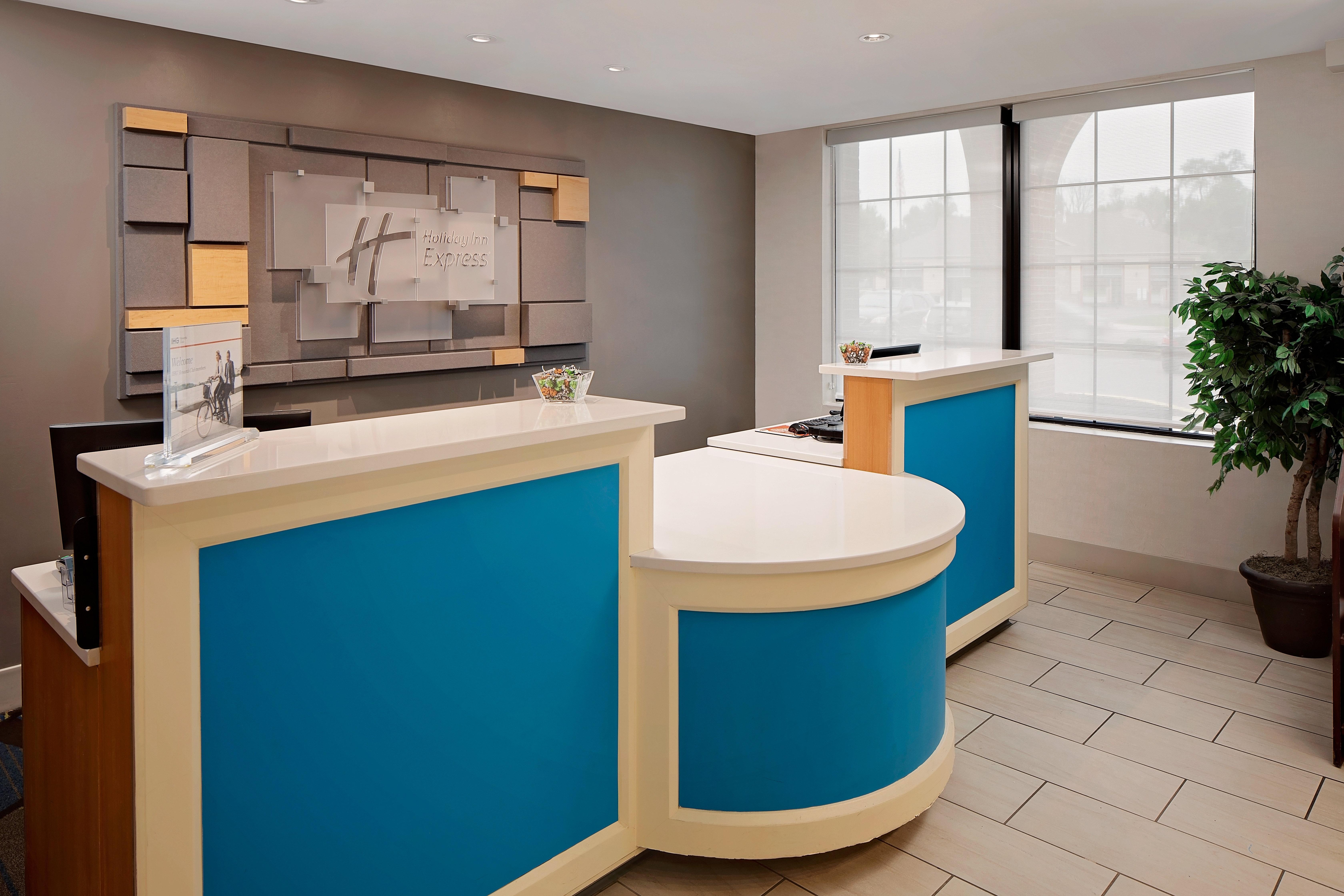 Holiday Inn Express Harrisburg East By Ihg Екстериор снимка