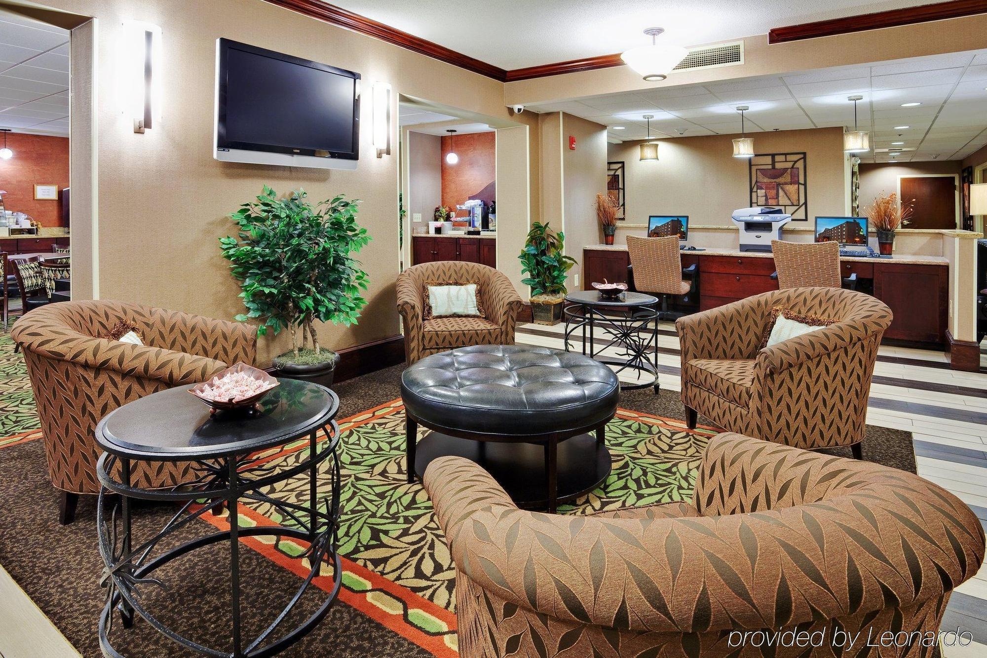 Holiday Inn Express Harrisburg East, An Ihg Hotel Ресторант снимка