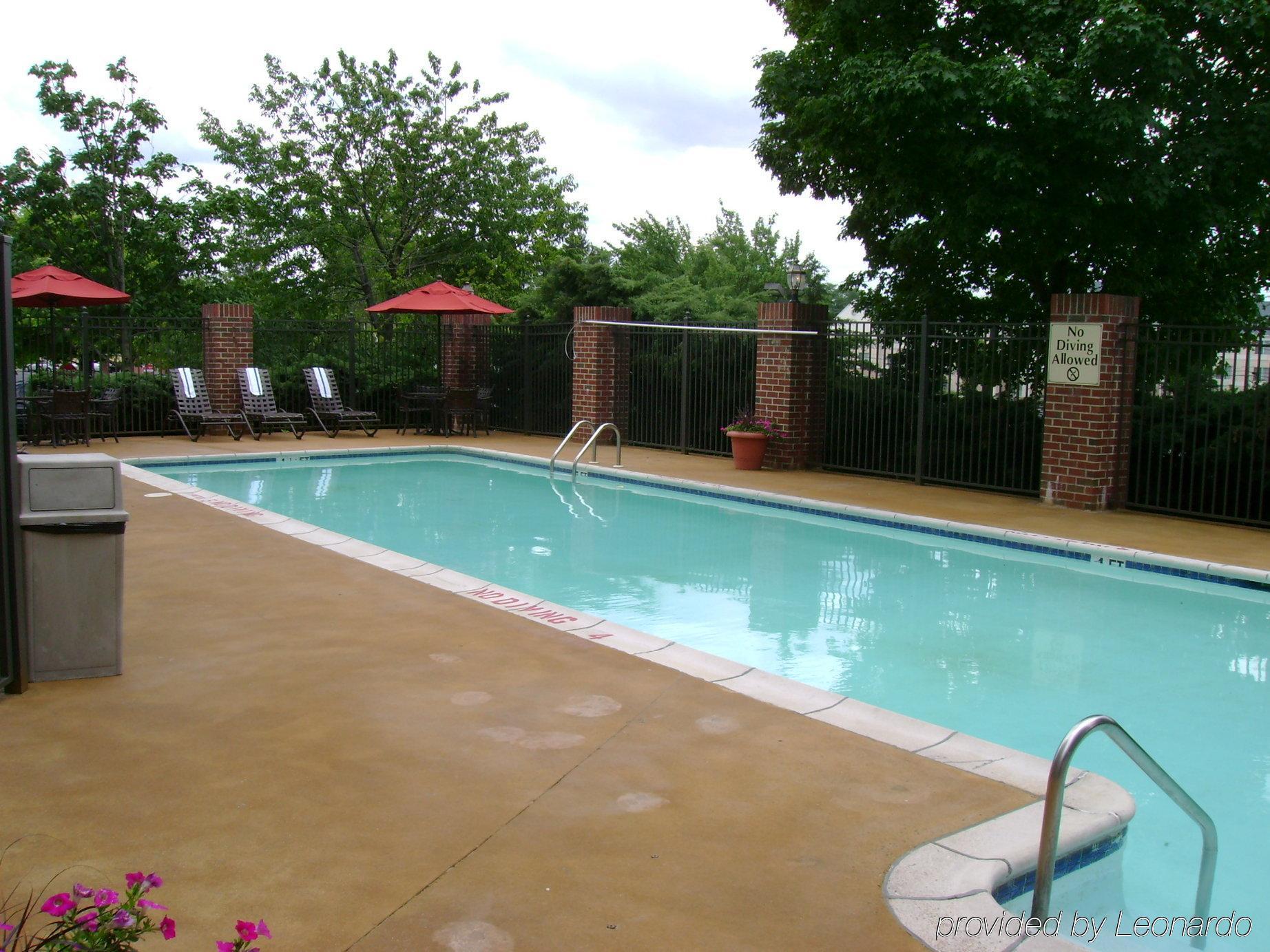 Holiday Inn Express Harrisburg East By Ihg Съоръжения снимка