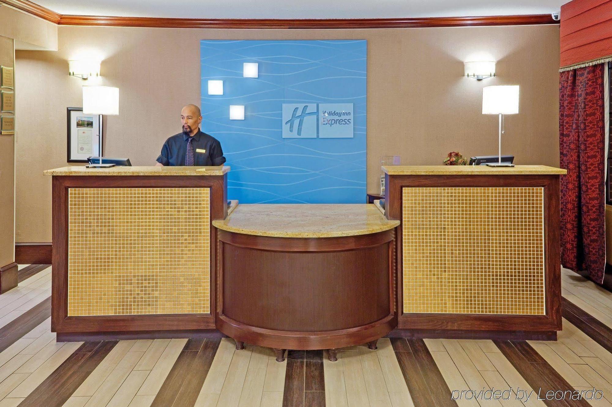 Holiday Inn Express Harrisburg East By Ihg Екстериор снимка